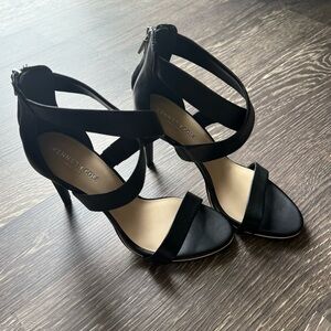 Kenneth Cole Brook Cross Sandal Leather Strappy Heels Size 8M